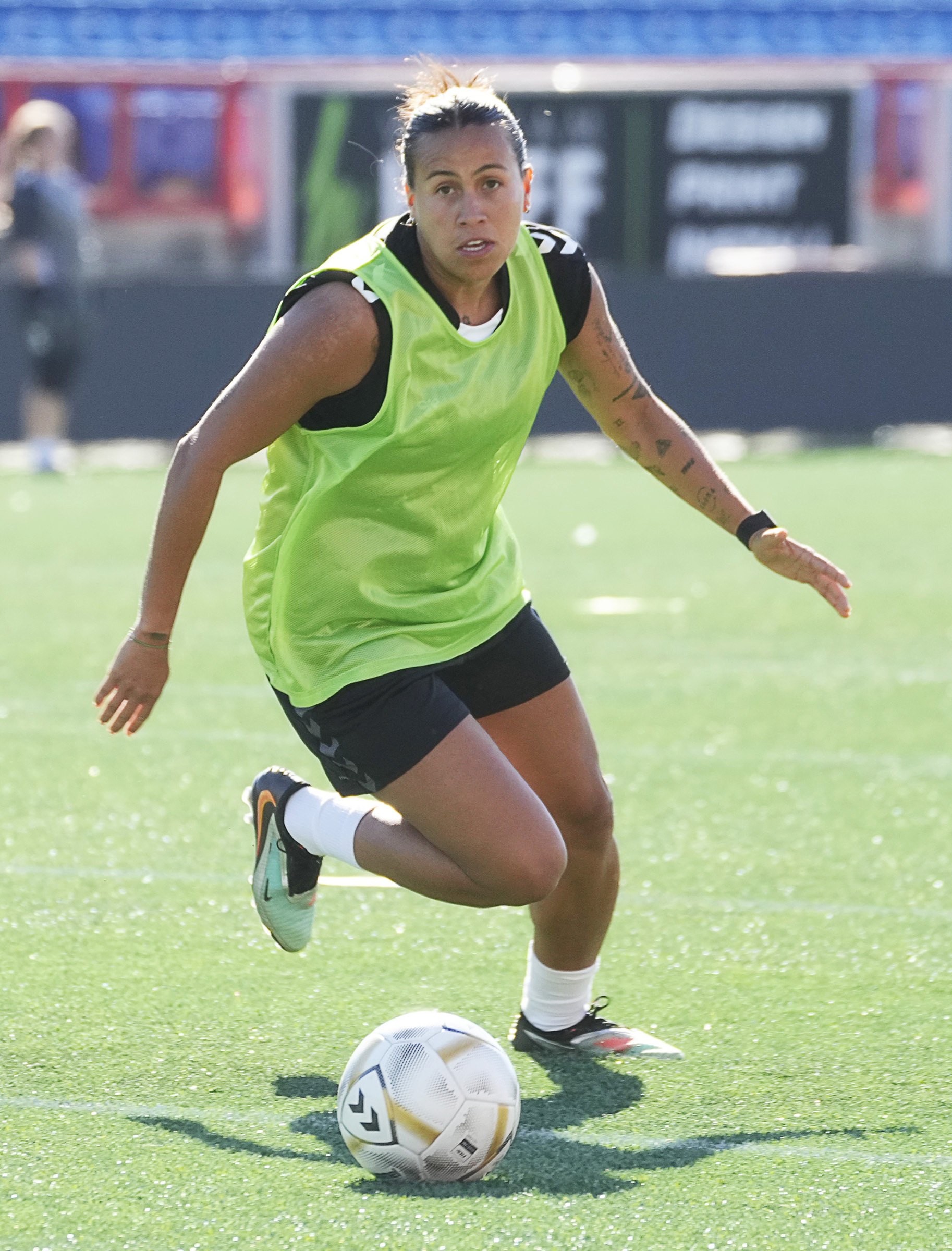 Calgary Wild FC Cap Roster with Venezuelan Defender Michelle Romero