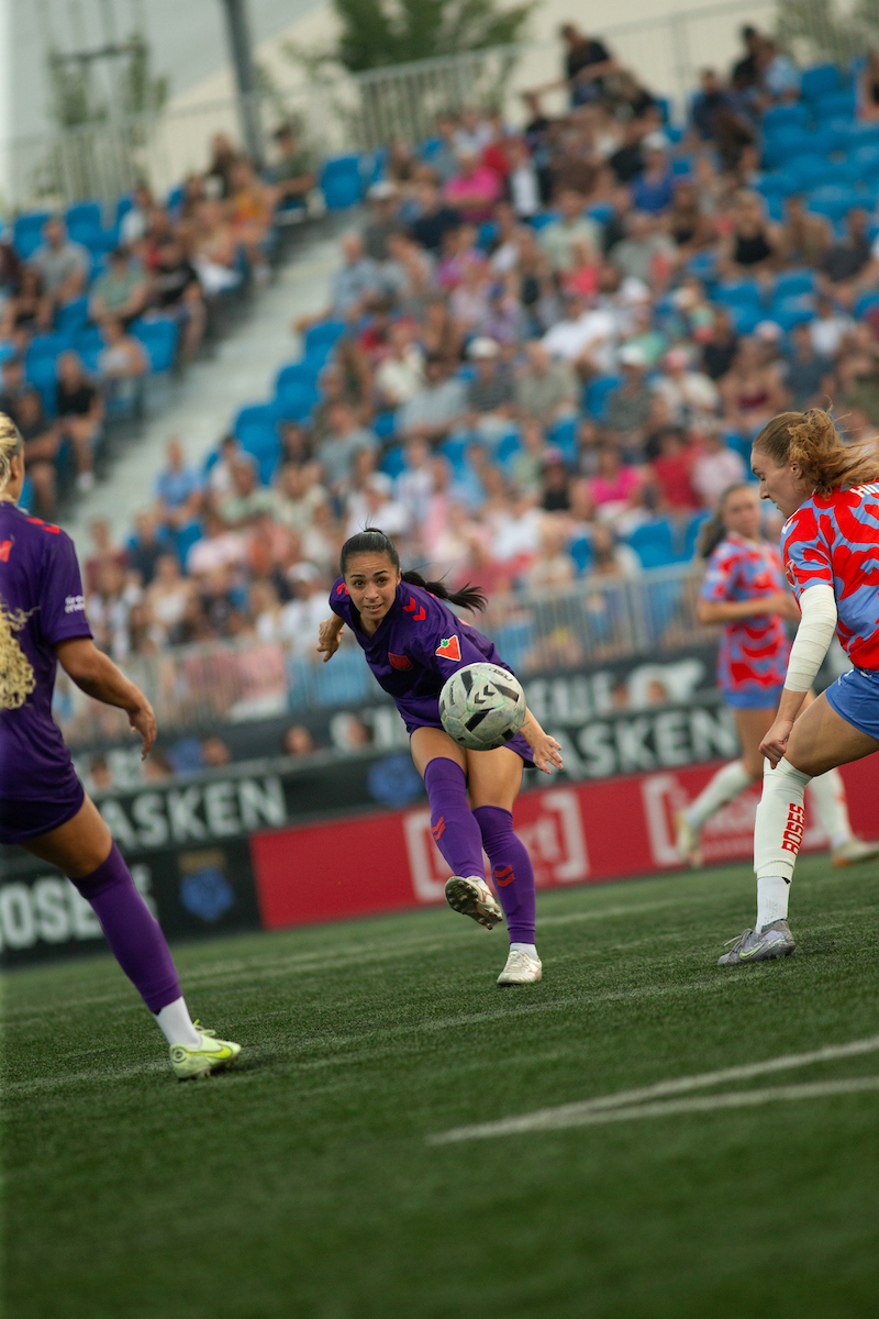 Calgary Wild FC Show Resilience in 2-0 Deficit to Montreal Roses FC