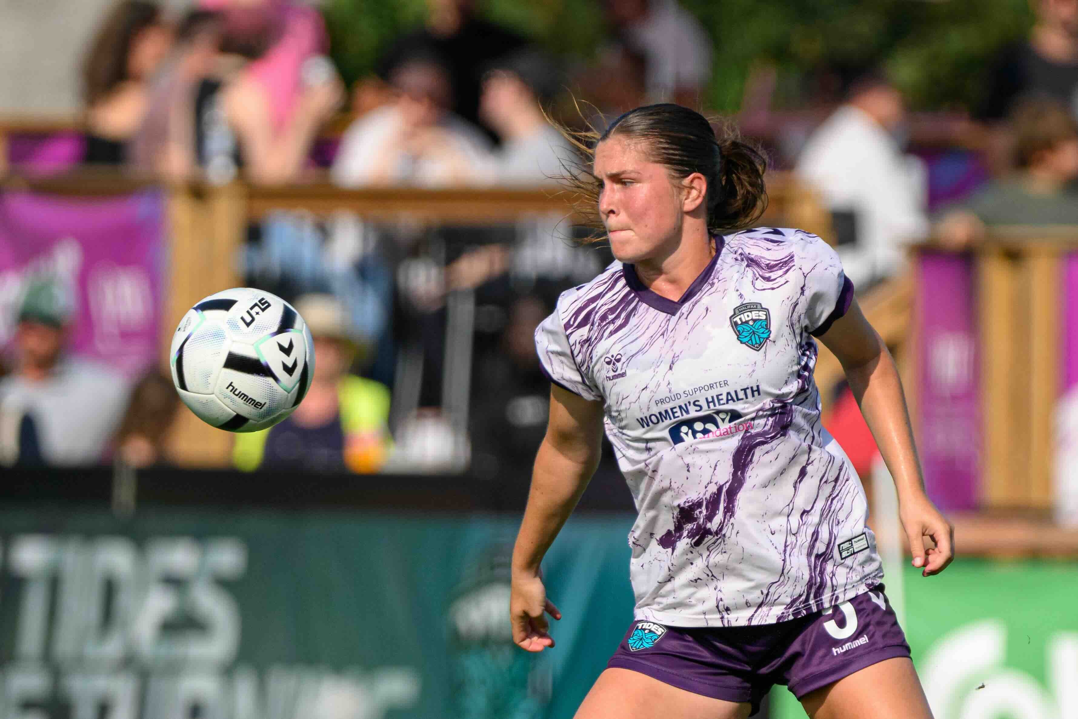 Local Defender Annika Leslie Returns for Second Season with Tides Backline