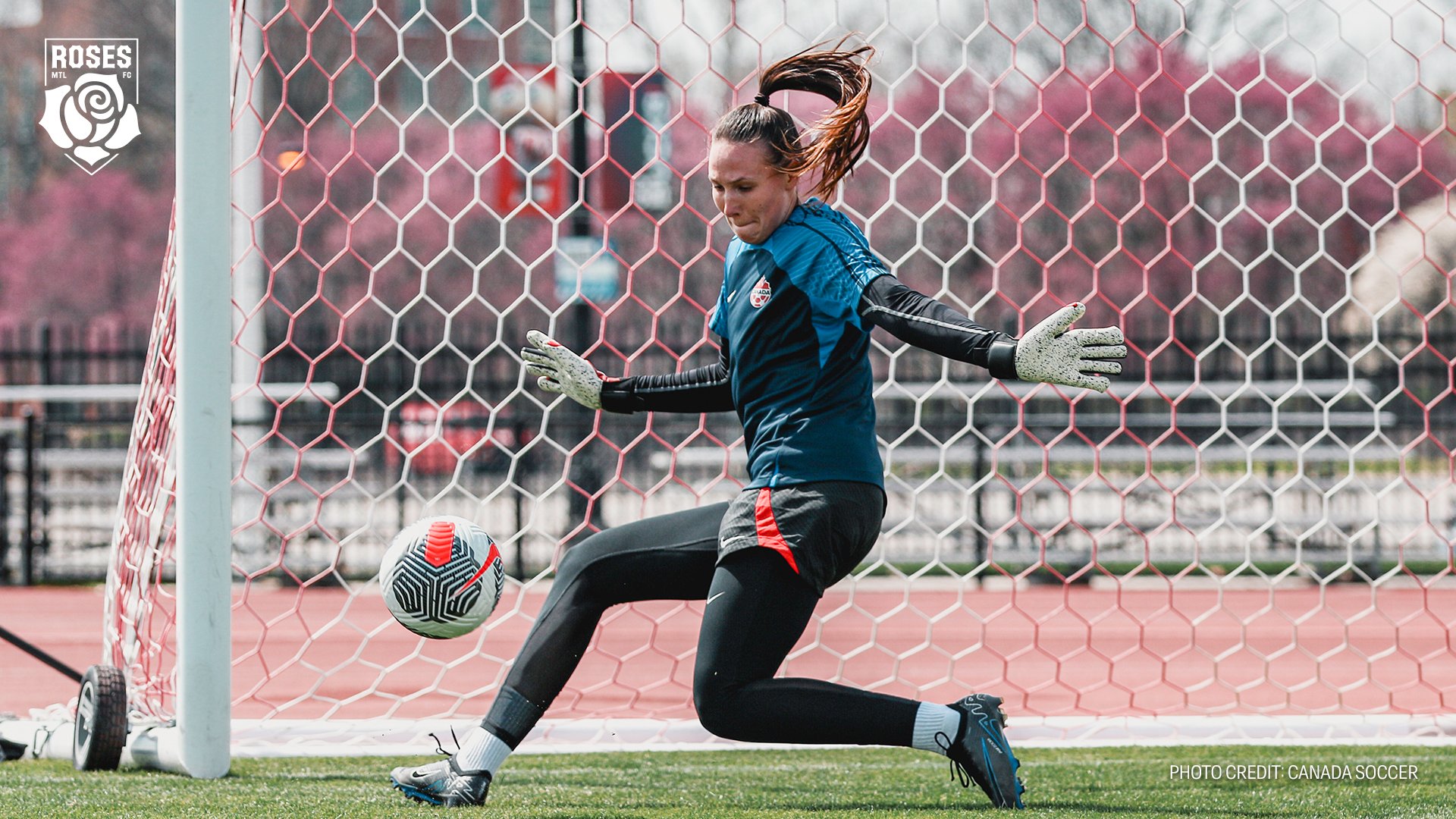 ANNA KARPENKO: MONTRÉAL ROSES SIGN A GOALKEEPER ON THE RISE IN CANADIAN SOCCER