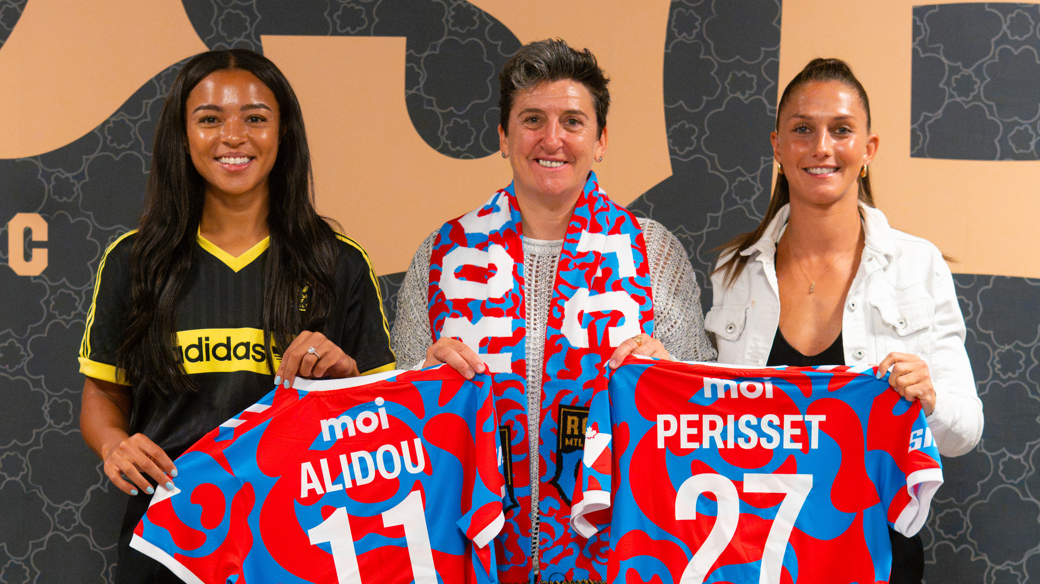 ROSES SIGN TWO INTERNATIONAL STARS