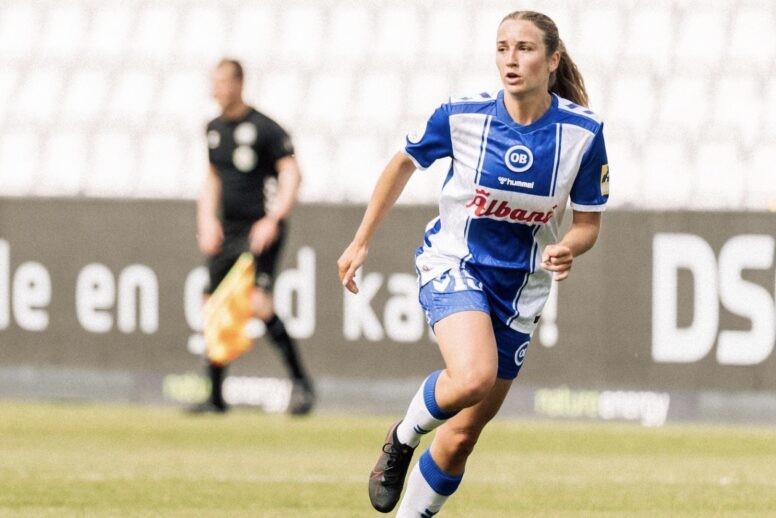 Vancouver Rise FC Sign Canadian MidFielder Anna Bout