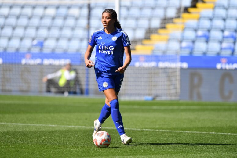 Vancouver Rise FC sign Jamaica international Chantelle Swaby