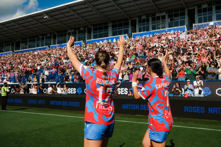 17 077 SPECTATEURS ET UNE VICTOIRE : LES ROSES ÉCRIVENT UNE PAGE D’HISTOIRE AU STADE SAPUTO