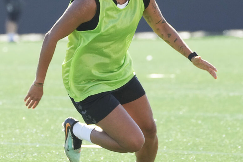 Calgary Wild FC Cap Roster with Venezuelan Defender Michelle Romero