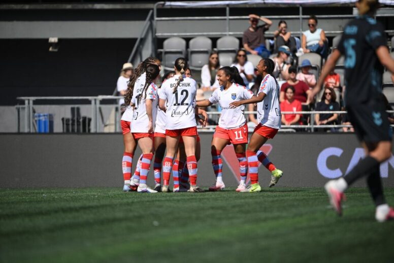 ROSES WIN IN OTTAWA AND STRETCH THEIR LEAD AT THE TOP OF THE TABLE