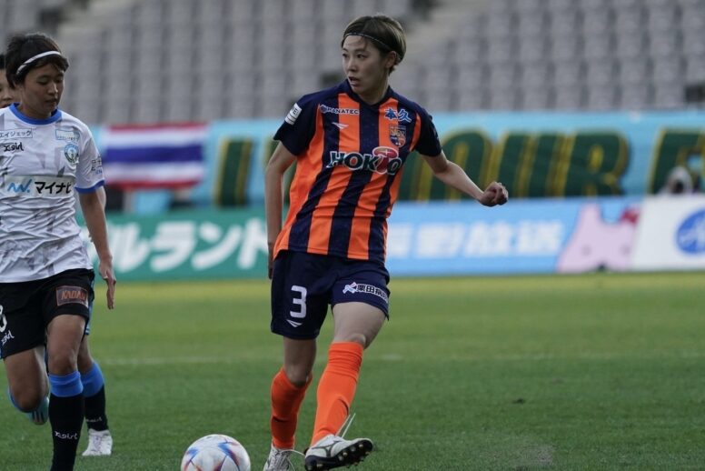 Vancouver Rise FC Sign Japanese Defender Yuka Okamoto