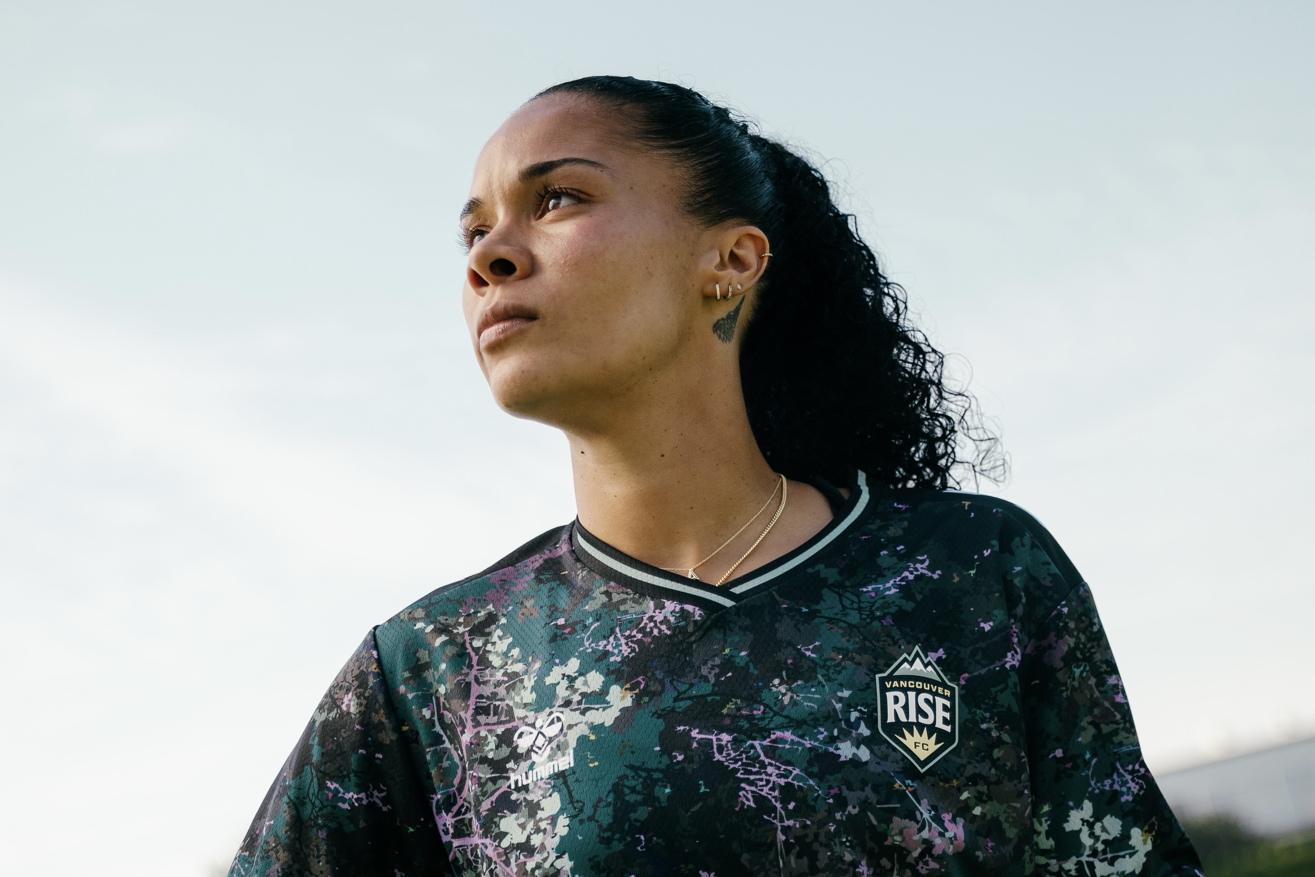 Vancouver Rise FC sign Canadian forward Alex Lamontagne